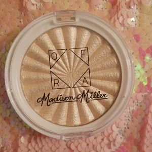 OFRA Madison Miller highlighter